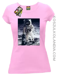 Kosmonauta z deskorolką - koszulka damska jasny roż 