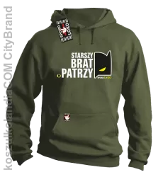 STARSZY BRAT PATRZY - Bluza męska z kapturem khaki