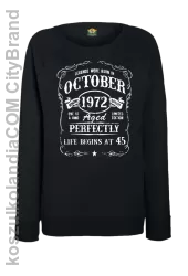 Legend were born in October Aged Perfectly - Bluza damska standard bez kaptura czarna 