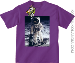 Kosmonauta z deskorolką - koszulka dziecięca fioletowa 