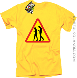 UWAGA komórkowe zombie - ATTENTION cellular zombie - Koszulka Męska - Żółty