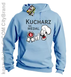 Kucharz na medal - bluza męska z kapturem błękitna