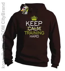 Keep Calm and TRAINING HARD - Bluza męska z kapturem brąz 
