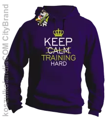 Keep Calm and TRAINING HARD - Bluza męska z kapturem fiolet 