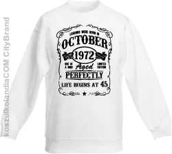 Legends were born in October Aged Perfectly - Bluza dziecięca standard bez kaptura biała 