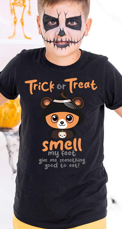 Trick or Treat Smell my feet give me something good to eat 4r23